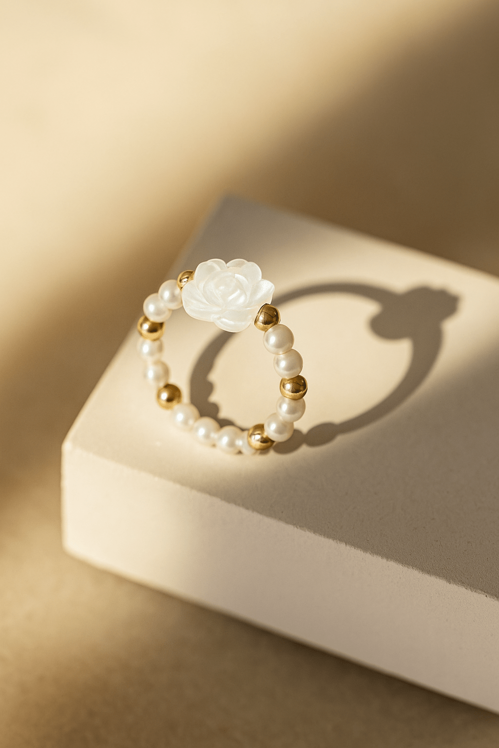 Blossom Pearl Ring - AESTHETIC WATCHES