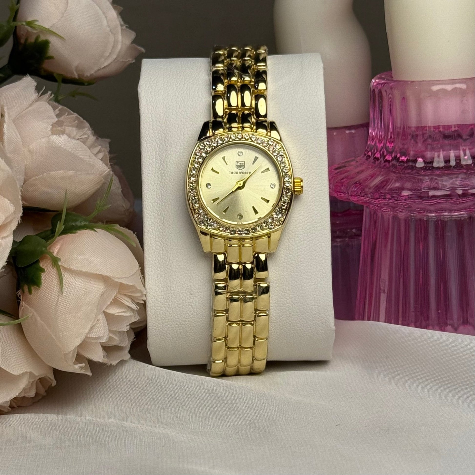 Classic Gold Round Dial with Crystal Crown Finish. - AESTHETIC WATCHES