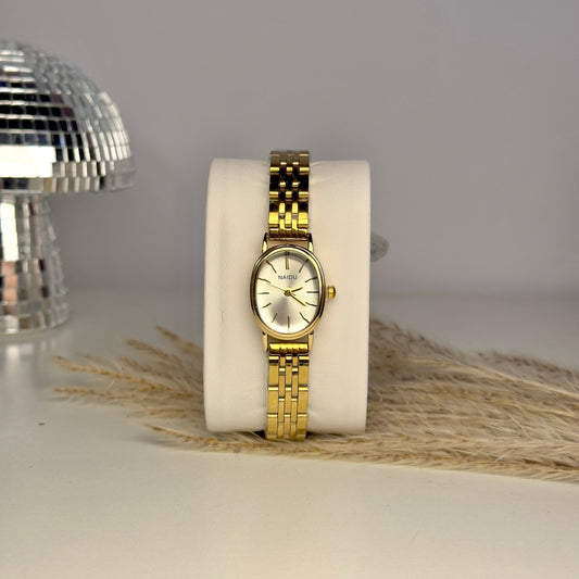 Classic Oval Dial Ladies Watch - AESTHETIC WATCHES