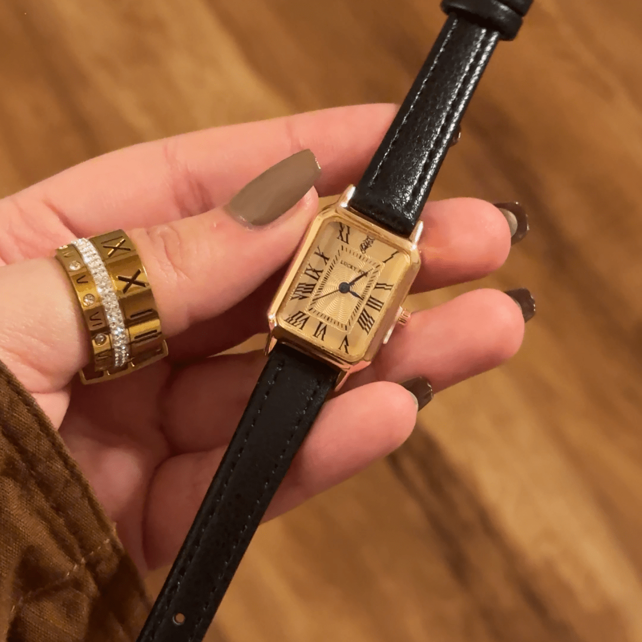 Fionné Obsidian - AESTHETIC WATCHES