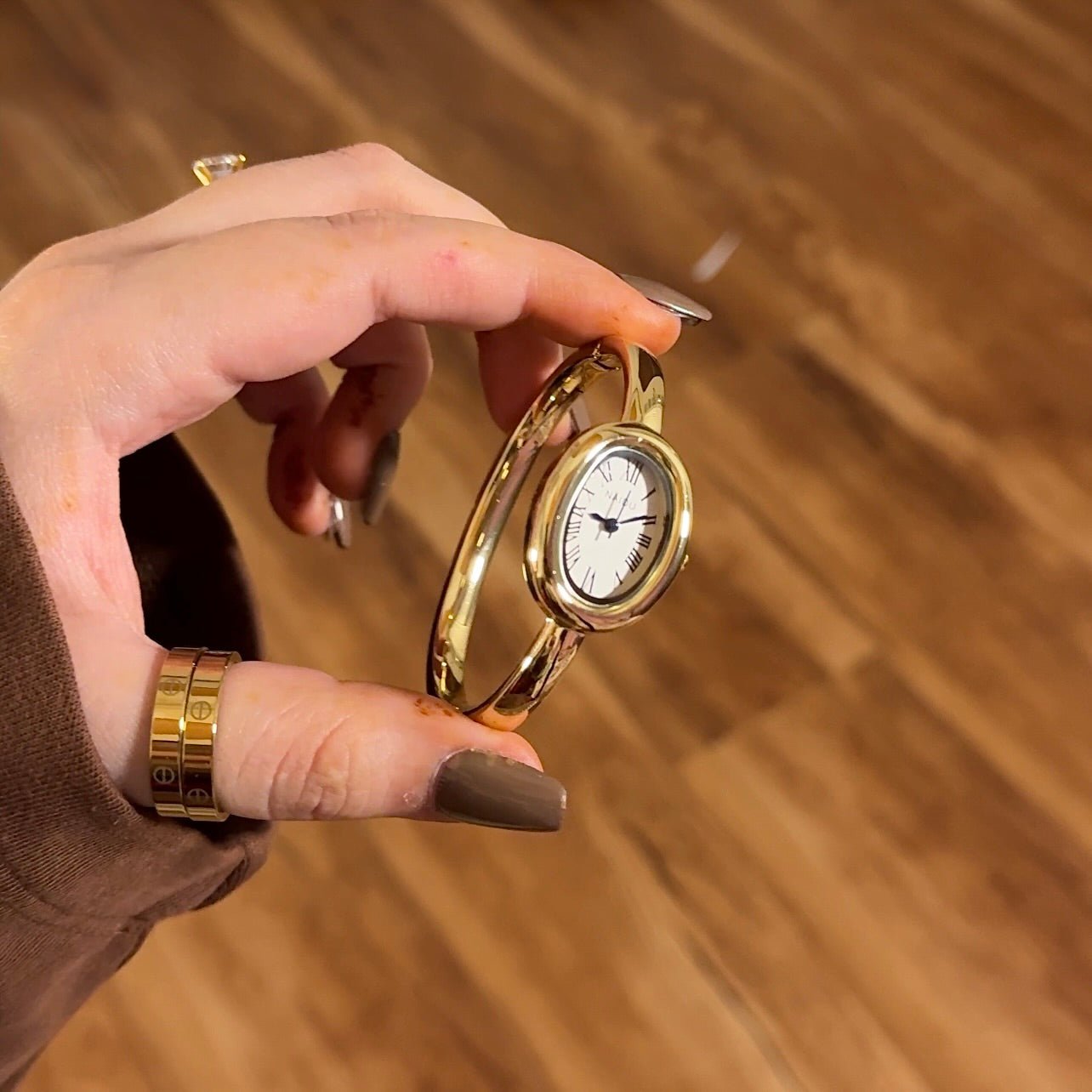 Golden White - AESTHETIC WATCHES