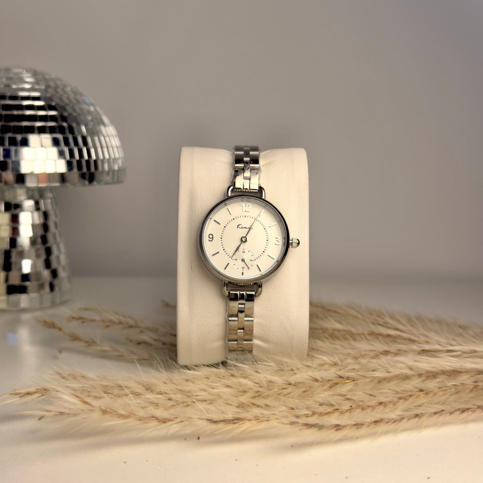 Icy Luxe The Coolest Classic - AESTHETIC WATCHES