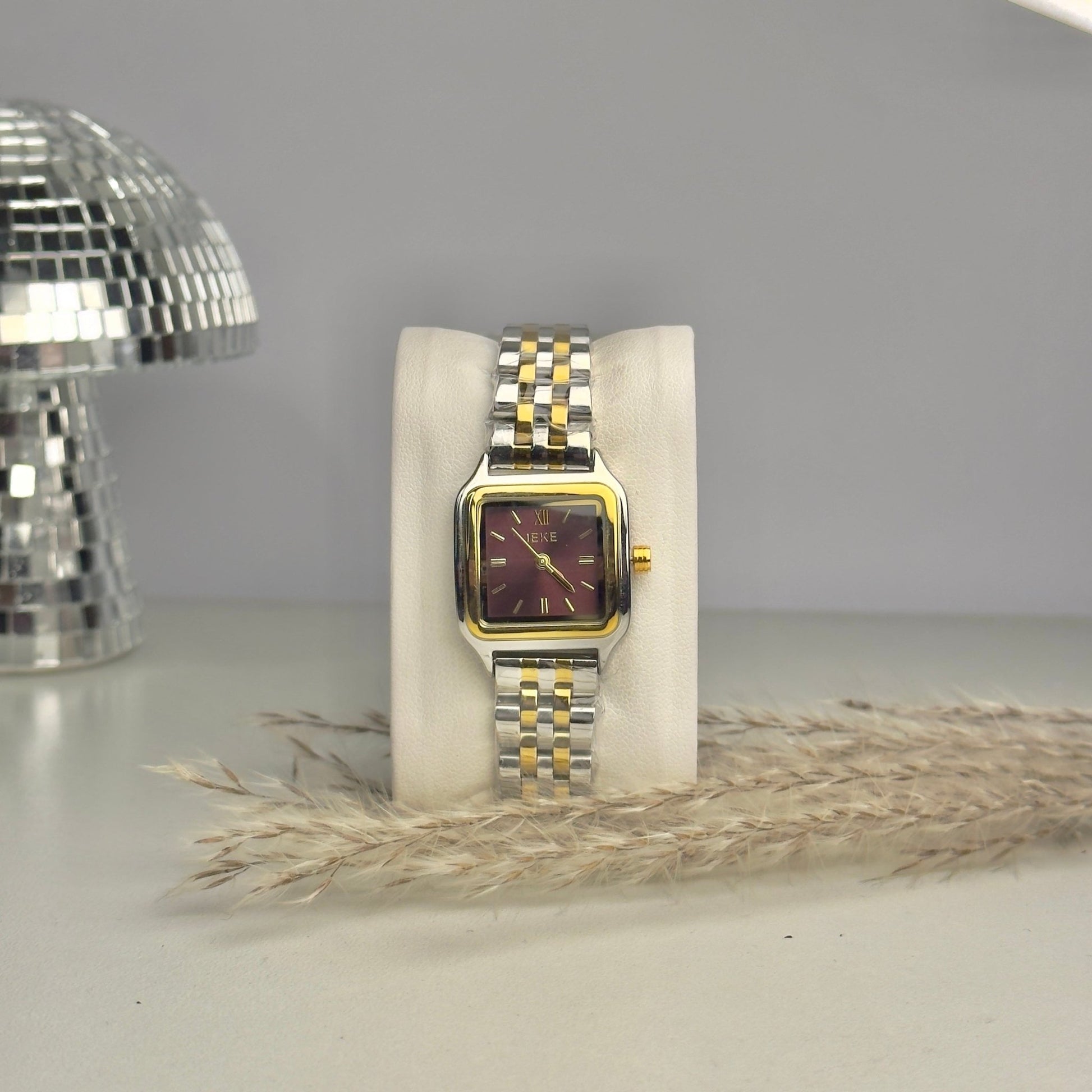 IEKE - AESTHETIC WATCHES