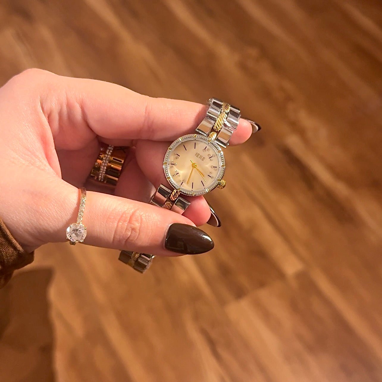 Liora - AESTHETIC WATCHES