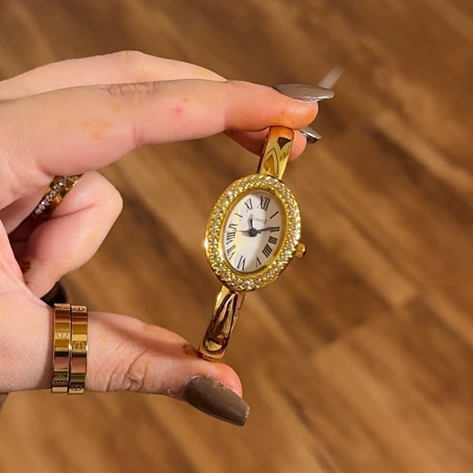 Lívia - AESTHETIC WATCHES