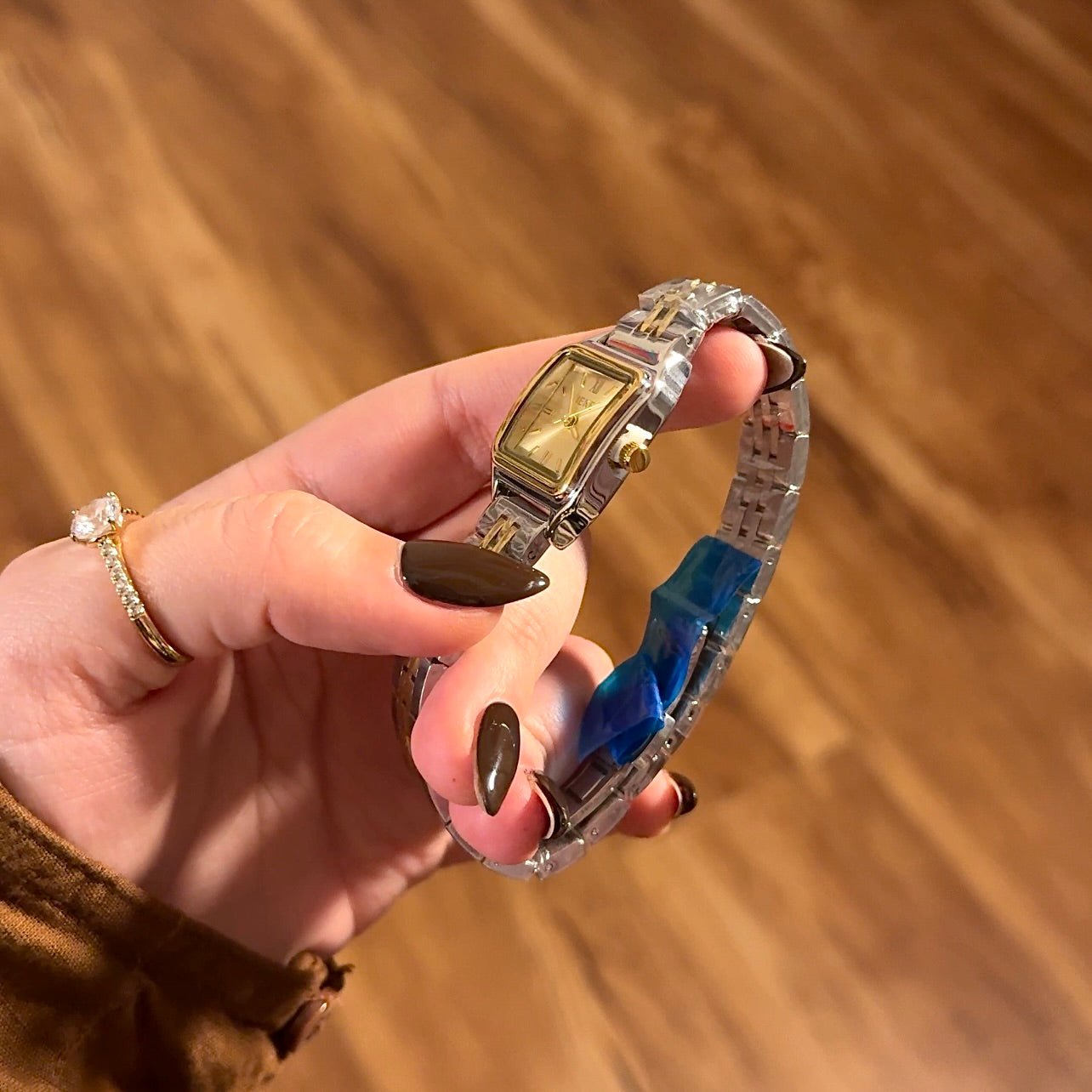 Lovivra - AESTHETIC WATCHES