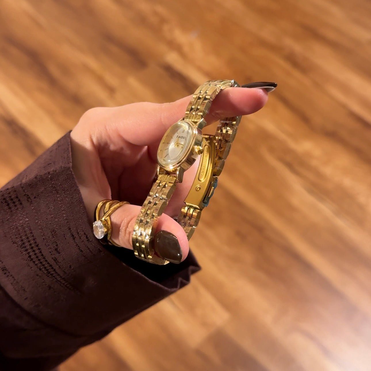 Novelle Gold - AESTHETIC WATCHES