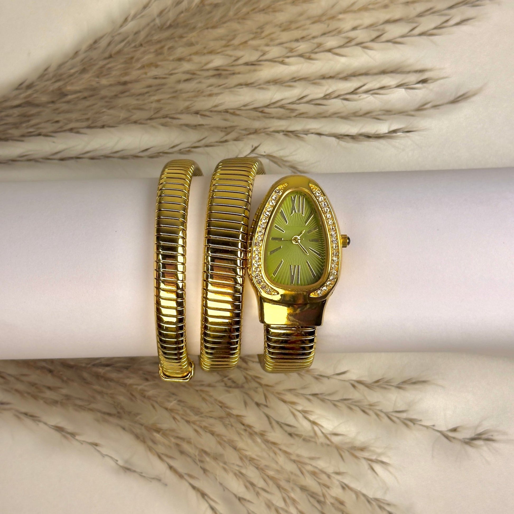 Serpenti Olive Green - AESTHETIC WATCHES