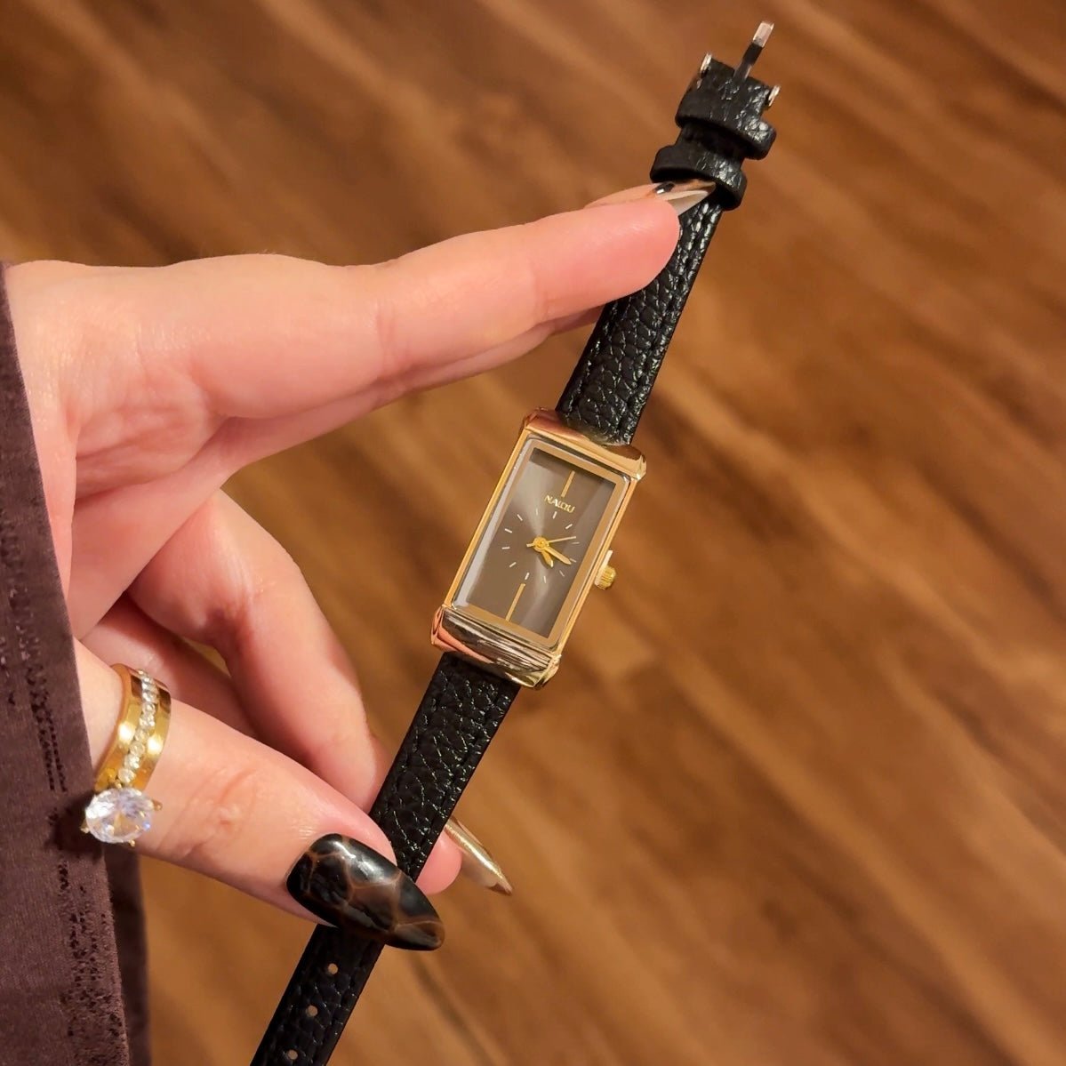 Smokey Cherry - AESTHETIC WATCHES