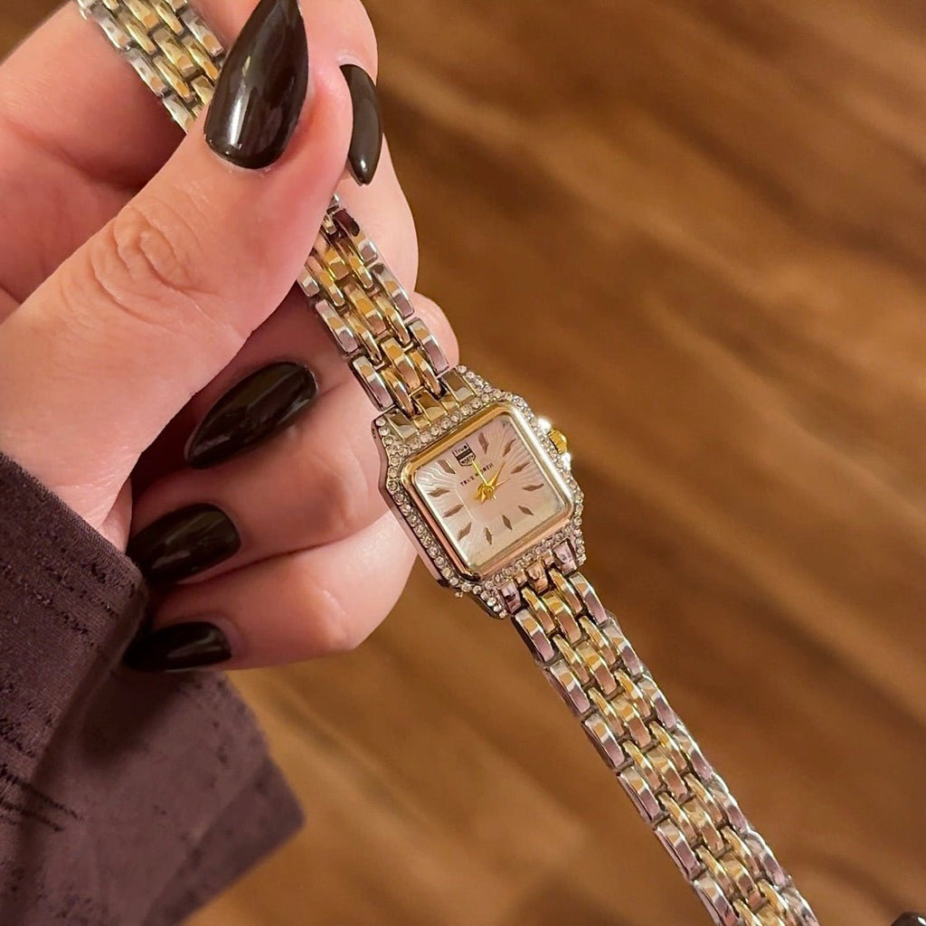 Snow White - AESTHETIC WATCHES