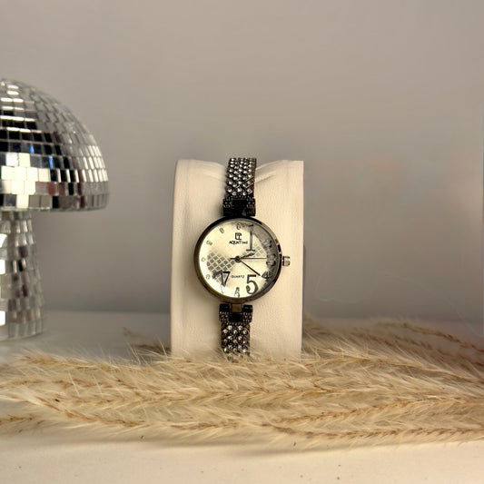 Textured Dual Tone Dial with Black Crystal Chain. - AESTHETIC WATCHES