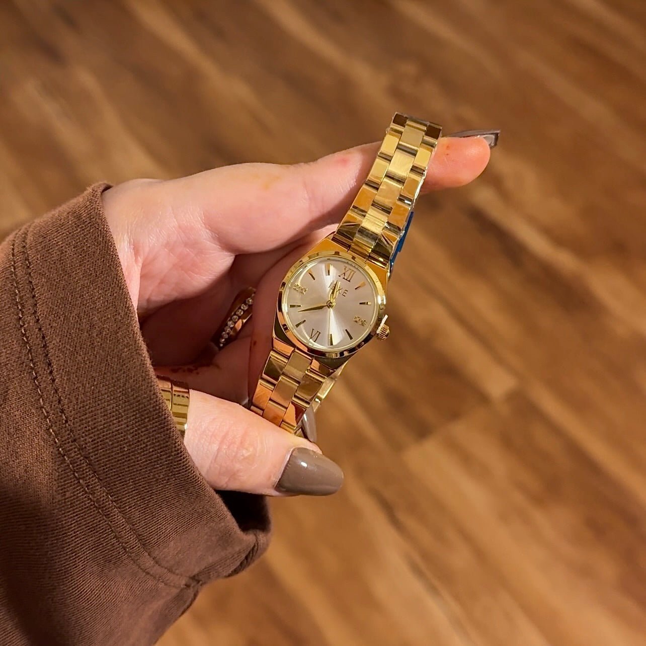 Vélisca - AESTHETIC WATCHES