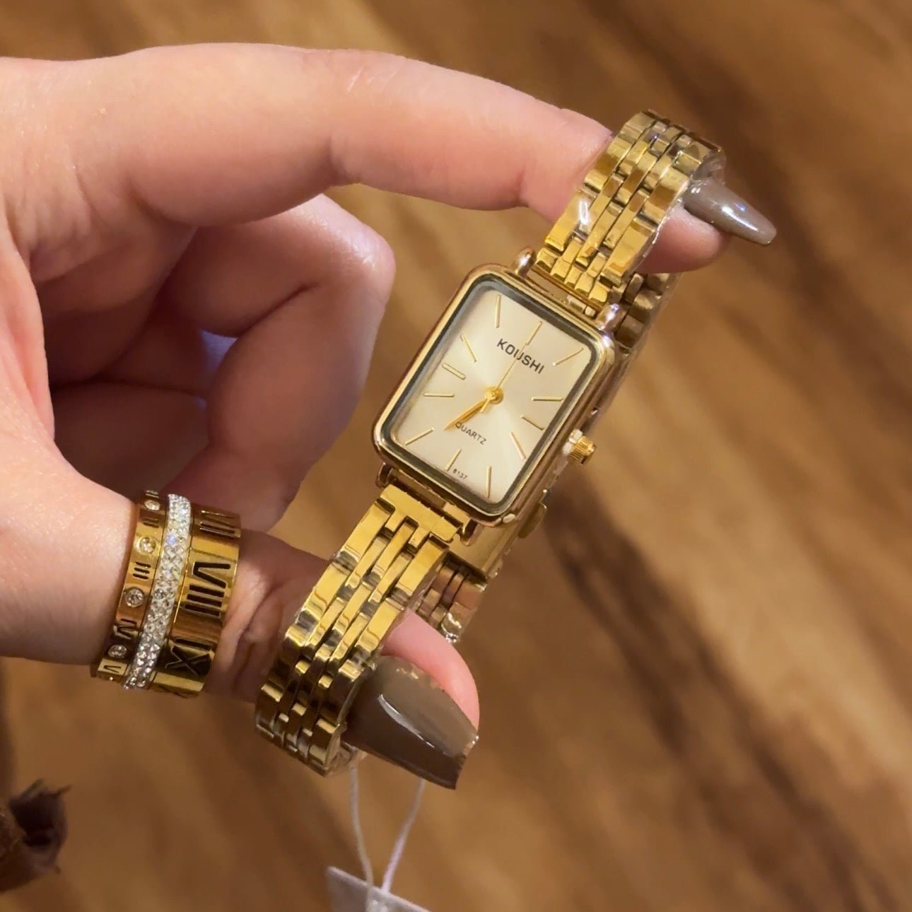 Velmora - AESTHETIC WATCHES