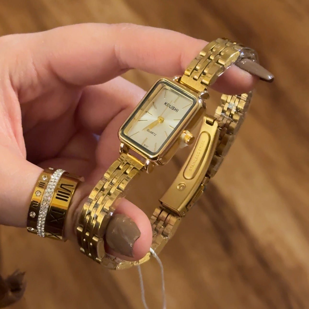 Velmora - AESTHETIC WATCHES