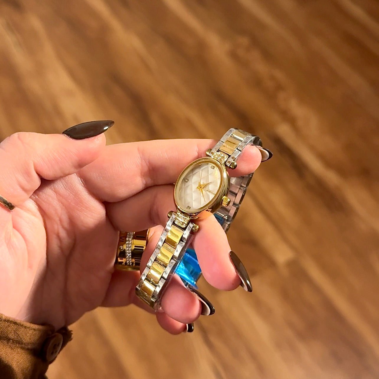 Veloré - AESTHETIC WATCHES