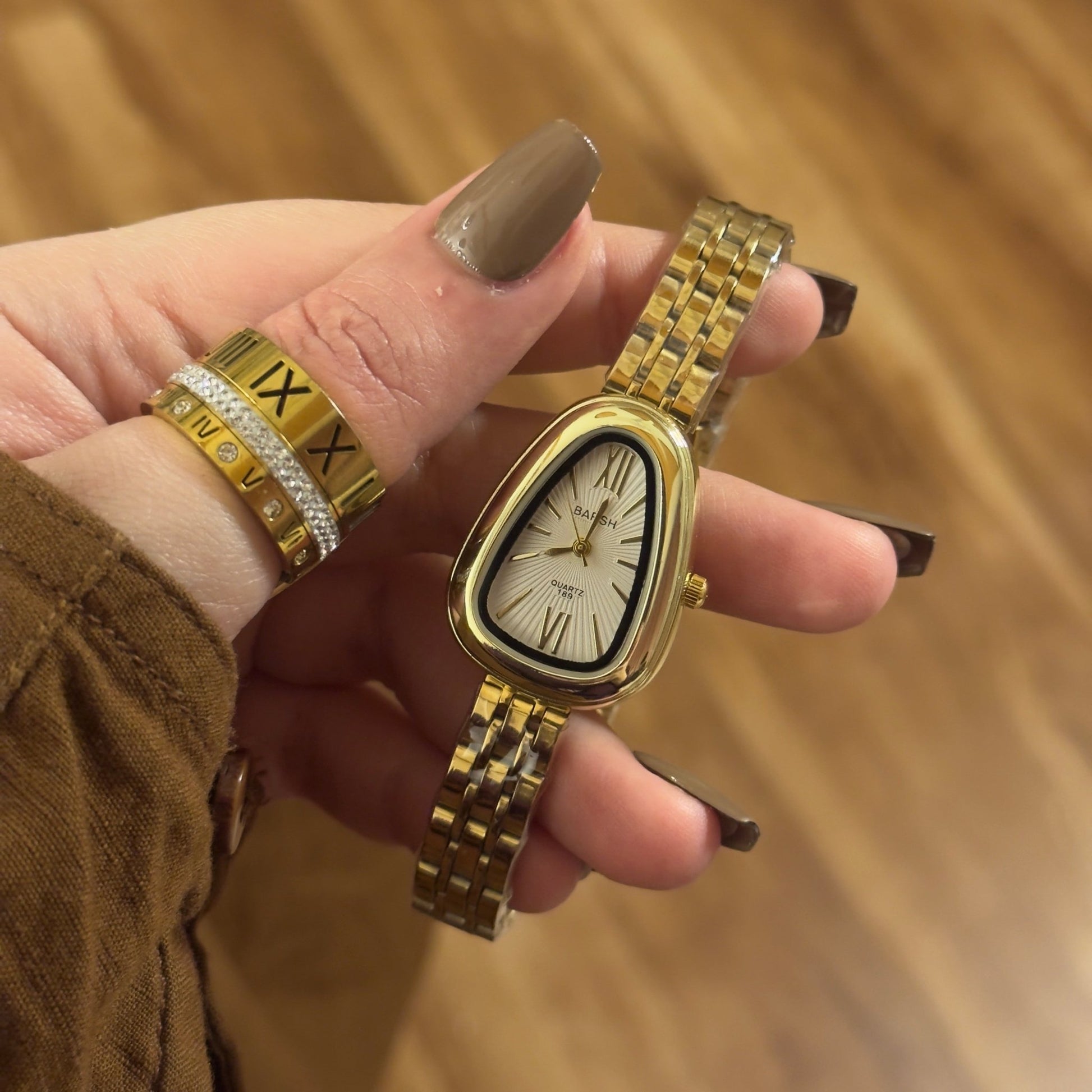 White Asp - AESTHETIC WATCHES